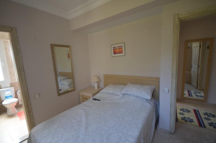 Image No.17-3 Bed Apartment for sale