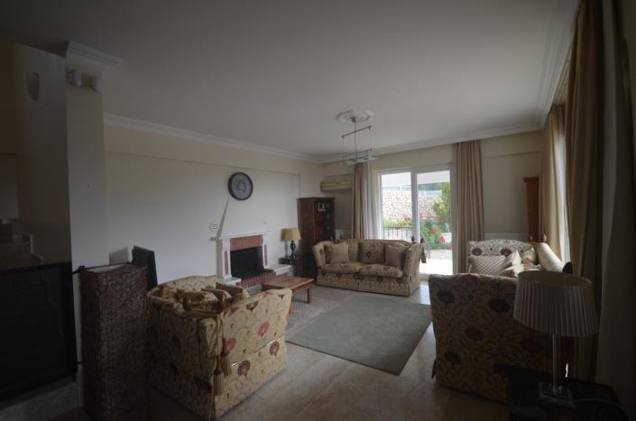 Image No.14-3 Bed Villa / Detached for sale