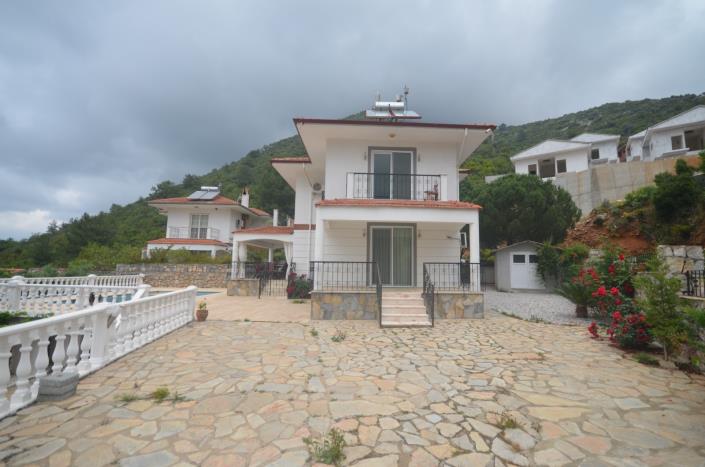 Image No.39-3 Bed Villa / Detached for sale