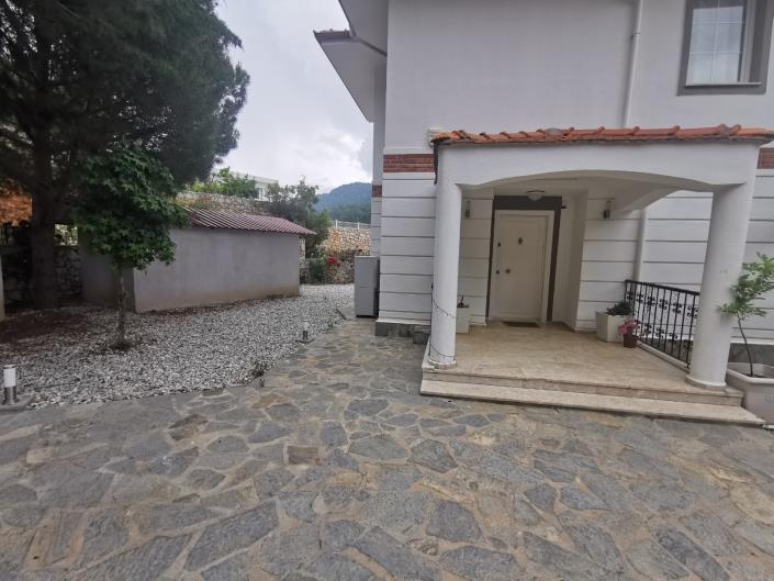 Image No.12-3 Bed Villa / Detached for sale