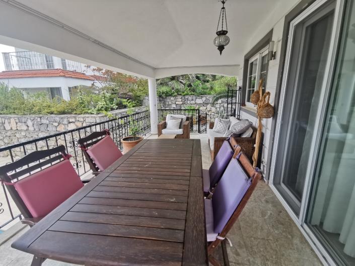 Image No.37-3 Bed Villa / Detached for sale