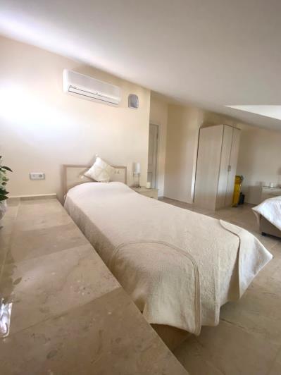 Image No.18-2 Bed Duplex for sale