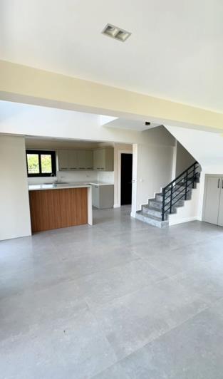 Image No.9-3 Bed Villa / Detached for sale