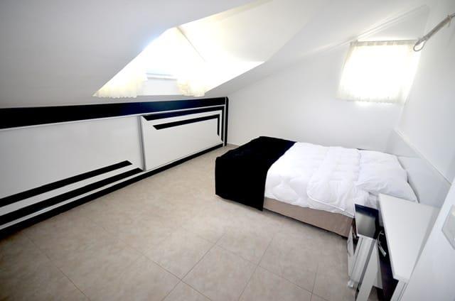 Image No.2-Duplex de 3 chambres à vendre à Ovacik