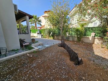 rear-garden