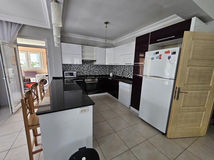 Image No.6-4 Bed House/Villa for sale