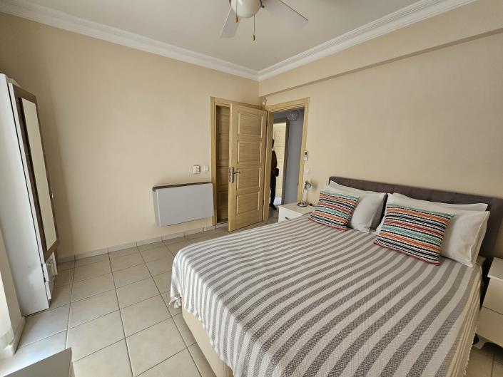 Image No.10-4 Bed House/Villa for sale