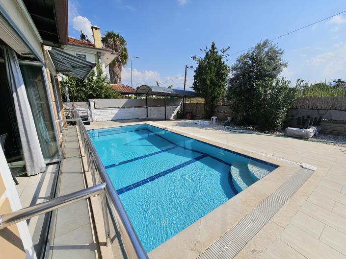 Image No.2-4 Bed House/Villa for sale