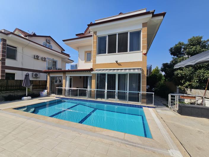 Image No.23-4 Bed House/Villa for sale