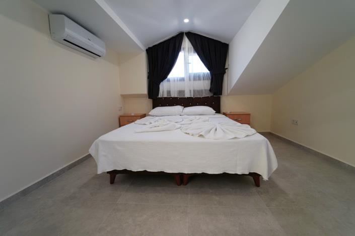 Image No.25-4 Bed Villa / Detached for sale