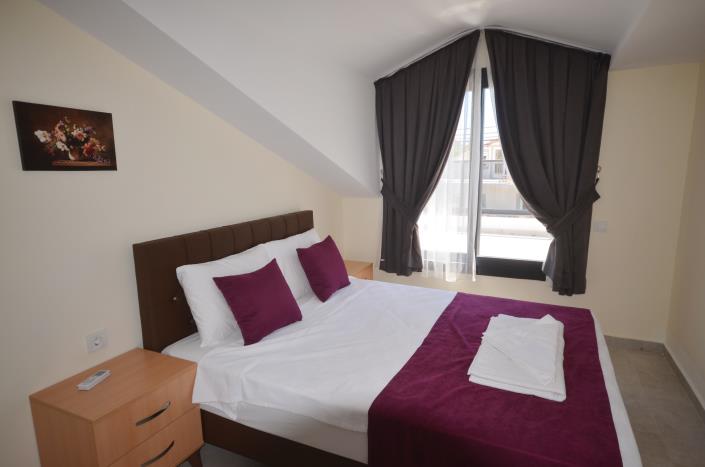 Image No.29-4 Bed Villa / Detached for sale