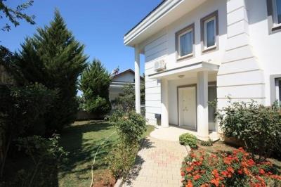 1b--side-entrance-door--2-