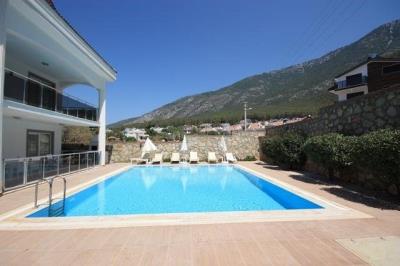 1c--private-pool--2-