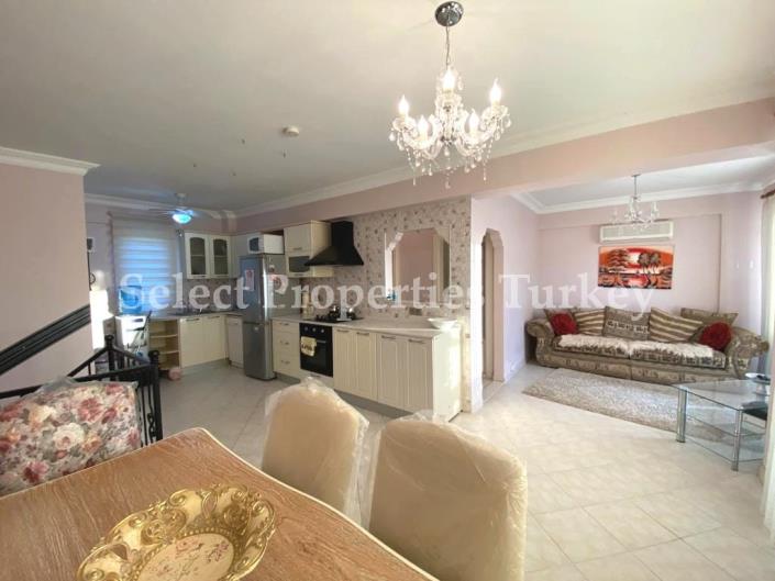 Image No.14-4 Bed Apartment for sale
