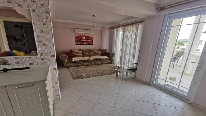 Image No.8-4 Bed Apartment for sale