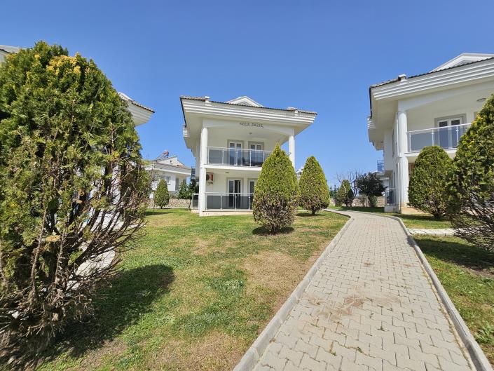 Image No.1-Villa / Détaché de 3 chambres à vendre à Ovacik