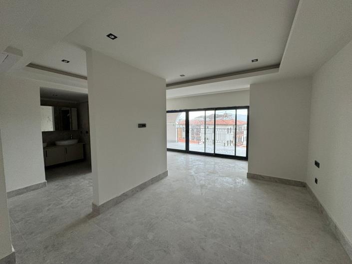 Image No.13-4 Bed Villa for sale