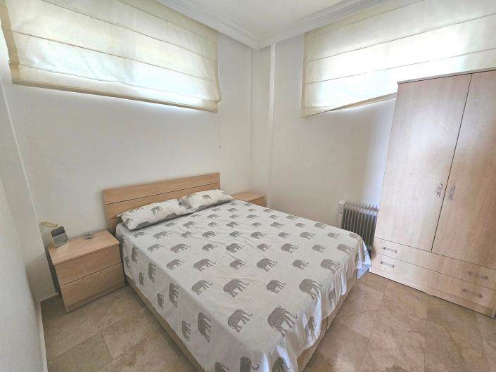 Image No.24-3 Bed Apartment for sale