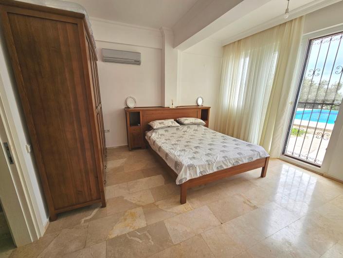 Image No.27-3 Bed Apartment for sale