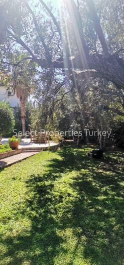 Image No.25-4 Bed Villa / Detached for sale