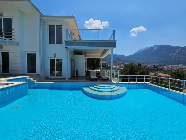 Image No.3-4 Bed House/Villa for sale