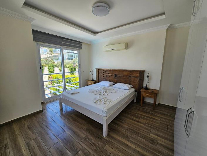 Image No.22-4 Bed House/Villa for sale