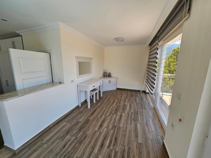 Image No.28-4 Bed House/Villa for sale