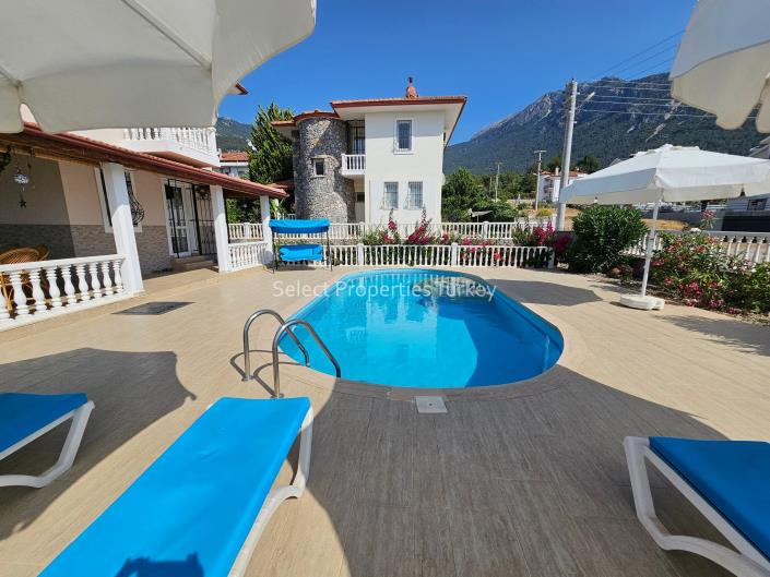 Image No.5-5 Bed House/Villa for sale