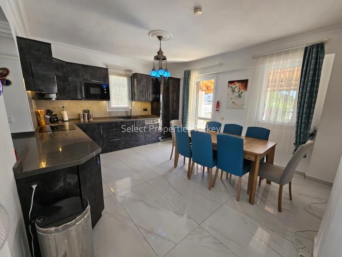 Image No.17-5 Bed House/Villa for sale