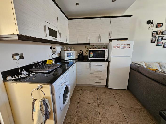 Image No.1-2 Bed Apartment for sale