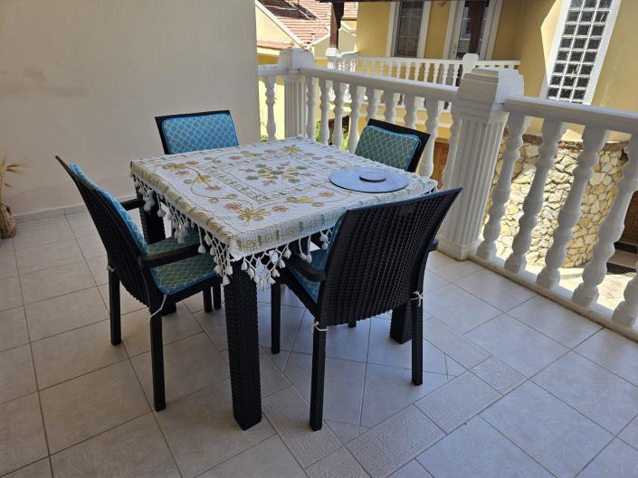 Image No.13-2 Bed Apartment for sale