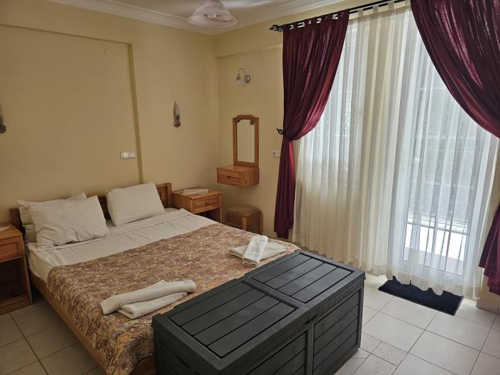 Image No.18-2 Bed Apartment for sale