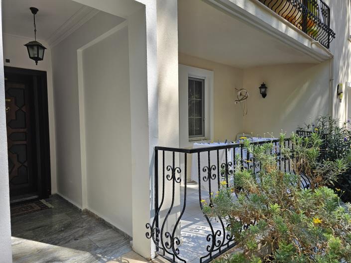 Image No.27-2 Bed Apartment for sale