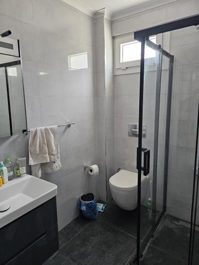 Image No.21-3 Bed Apartment for sale