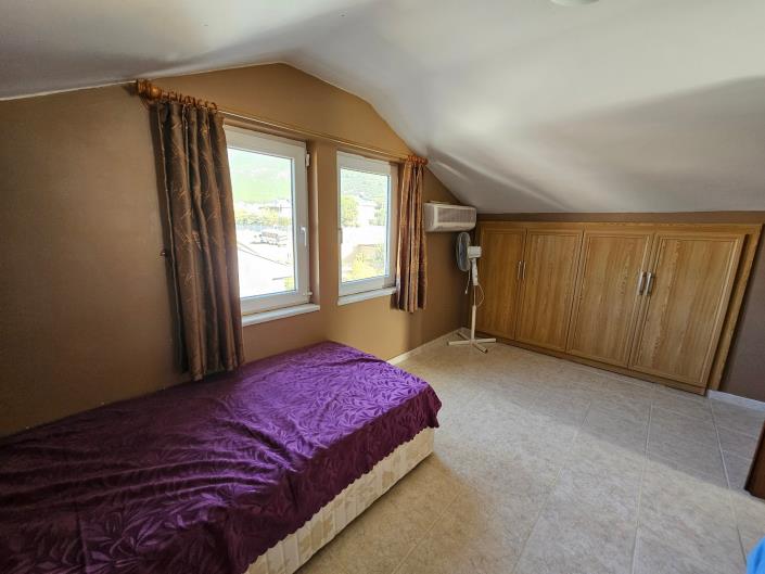 Image No.28-4 Bed Apartment for sale