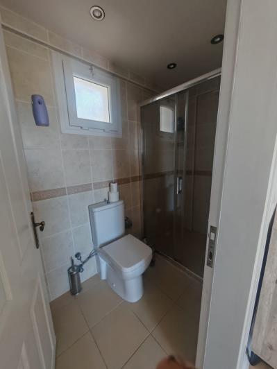 Image No.13-3 Bed Villa / Detached for sale