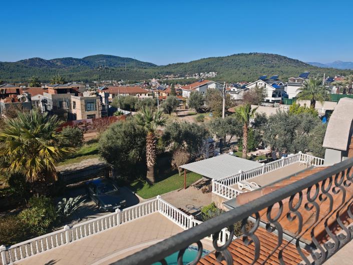 Image No.21-3 Bed Villa / Detached for sale