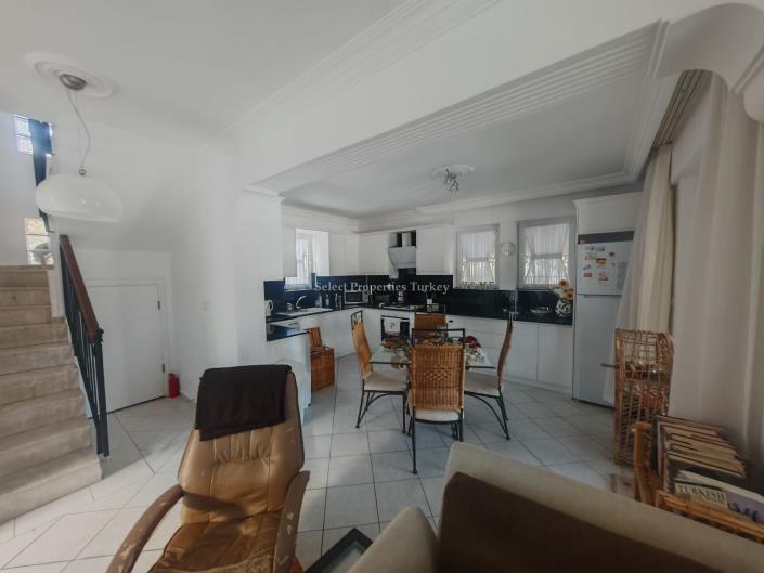 Image No.9-3 Bed Villa / Detached for sale