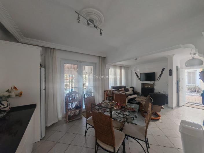 Image No.10-3 Bed Villa / Detached for sale