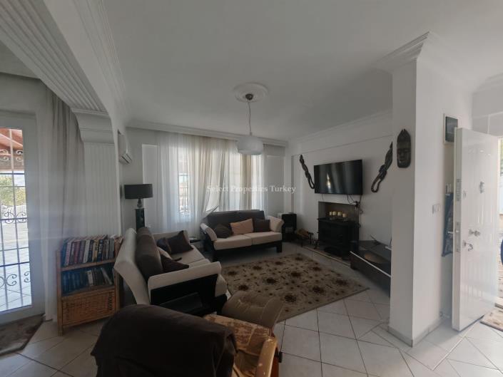Image No.12-3 Bed Villa / Detached for sale