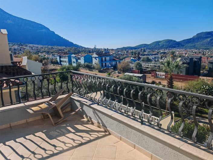 Image No.24-3 Bed Villa / Detached for sale