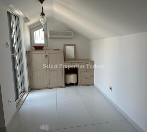 Image No.27-3 Bed Villa / Detached for sale