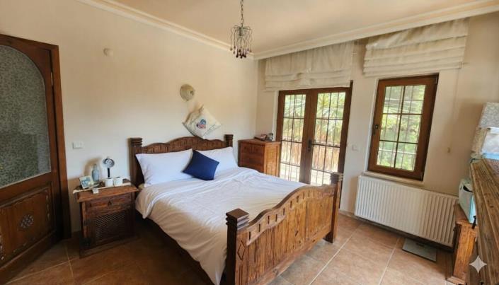 Image No.18-5 Bed Villa / Detached for sale