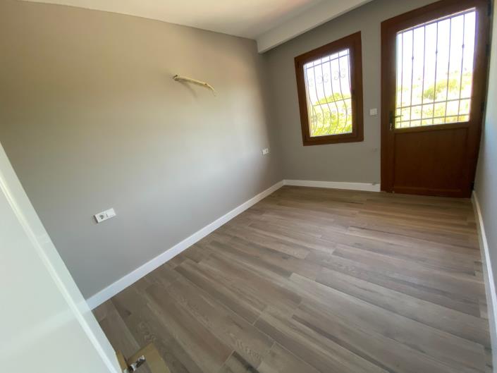 Image No.14-4 Bed Villa for sale