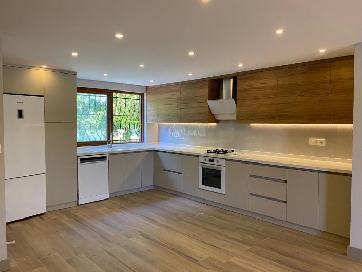 Image No.6-4 Bed Villa for sale