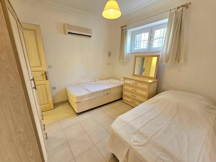 Image No.29-4 Bed Apartment for sale