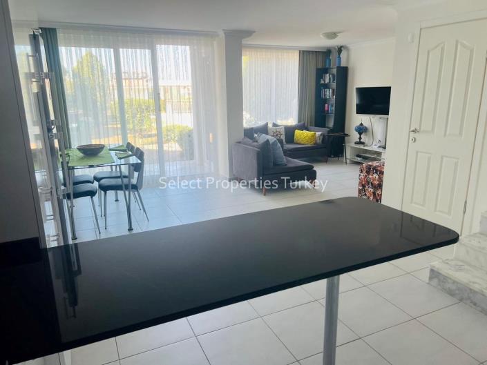 Image No.20-2 Bed Apartment for sale