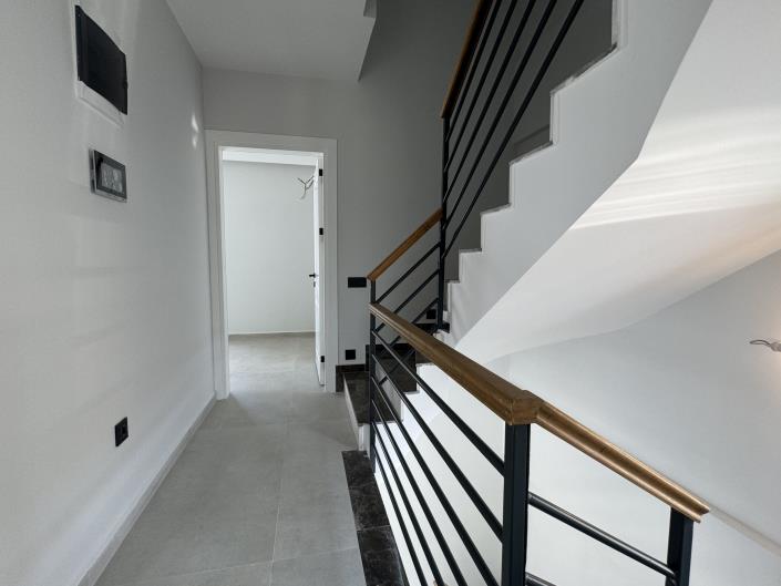 Image No.11-4 Bed House/Villa for sale