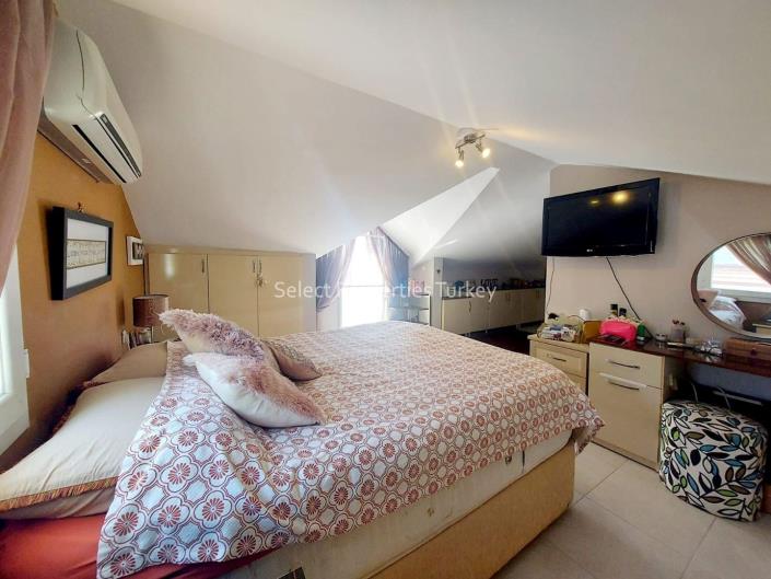 Image No.36-2 Bed Apartment for sale