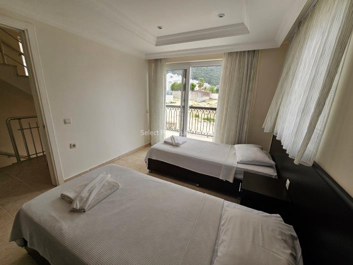 Image No.24-3 Bed Villa for sale